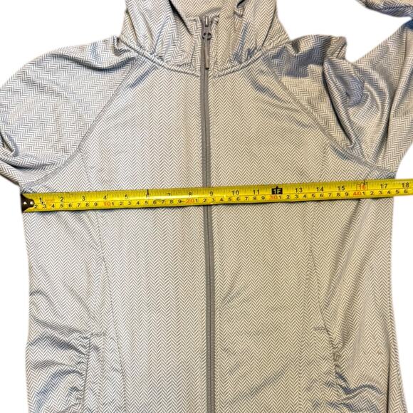 Mondetta White Gray Chevron Yoga Hooded Jacket Size Small EUC - Picture 6 of 7